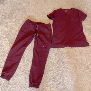 Jaanuu XS/S wine jogger scrub set